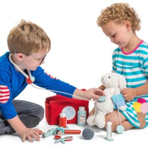 Le Toy Van Kinderspielzeug, Holzspielzeug roter Arztkoffer