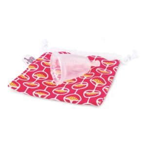 Menstruationstasse mit Baumwollsäckchen von Lamazuna