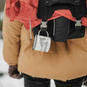 Emaille - Tasse Pferdinand - 300 ml 5 Emaille - Tasse Pferdinand - 300 ml unterwegs