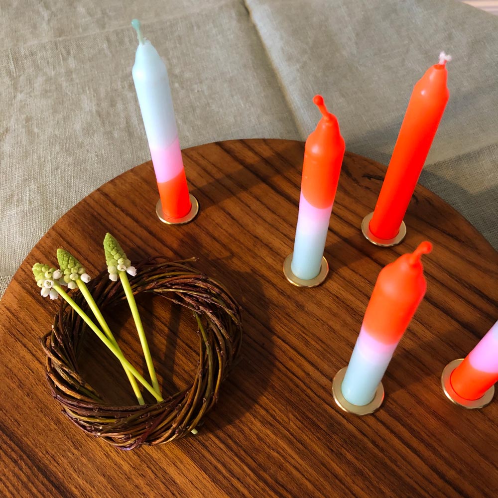 DIY-Kerzenhalter mit nachhaltiger Osterdekoration