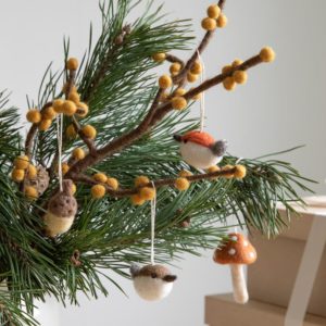 Anhänger Vögel aus Filz grün 3er Set von Én Gry & Sif